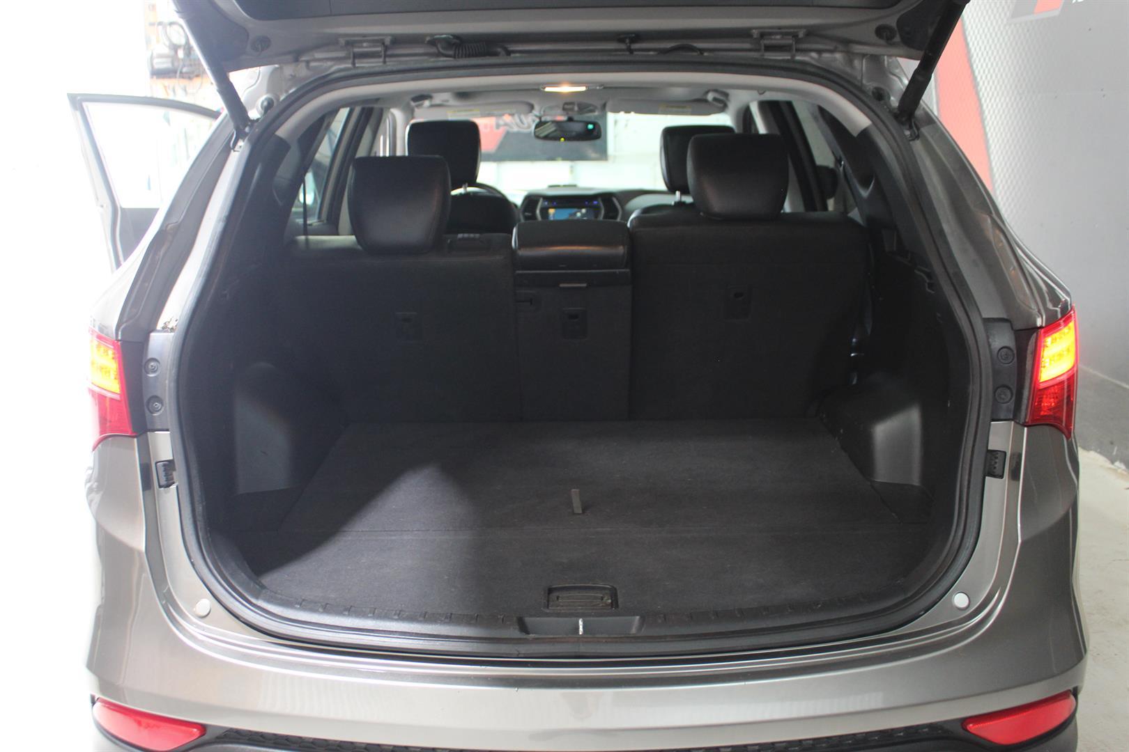 Hyundai SANTA FE SPORT 2015 - Image 27