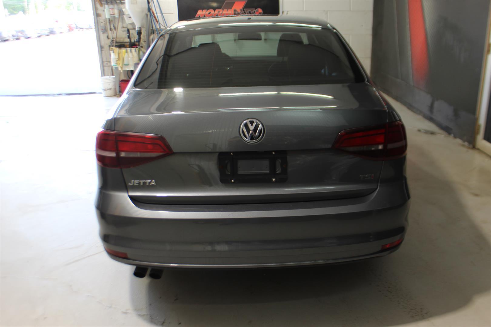 Volkswagen Jetta Sedan 2016 - Image 7