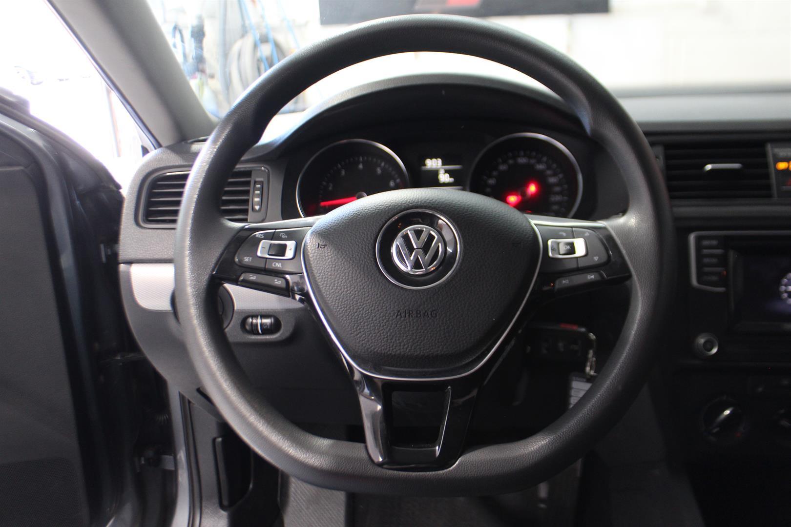 Volkswagen Jetta Sedan 2016 - Image 14