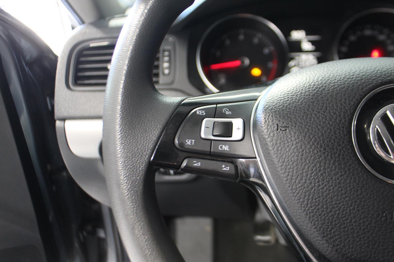 Volkswagen Jetta Sedan 2016 - Image 15