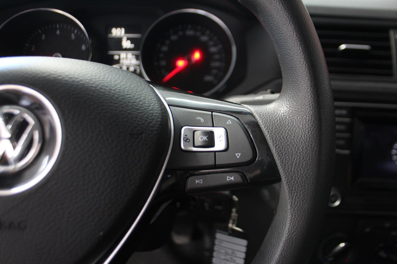 Volkswagen Jetta Sedan 2016 - Image 16