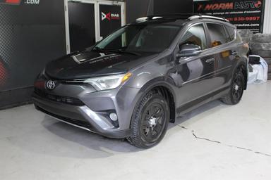 Toyota RAV4 2016 - Thumbnail 3