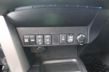 Toyota RAV4 2016 - Thumbnail 23