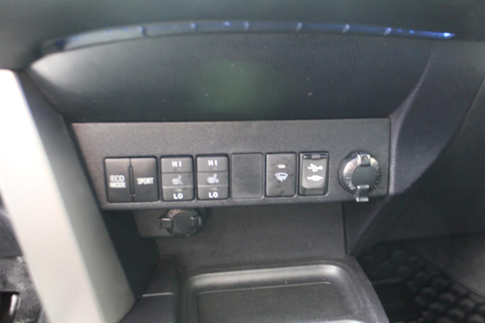 Toyota RAV4 2016 - Image 23