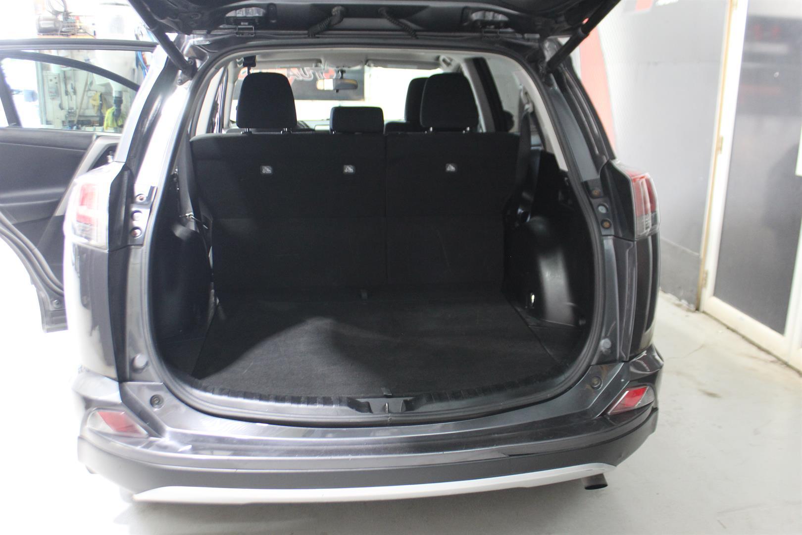 Toyota RAV4 2016 - Image 27