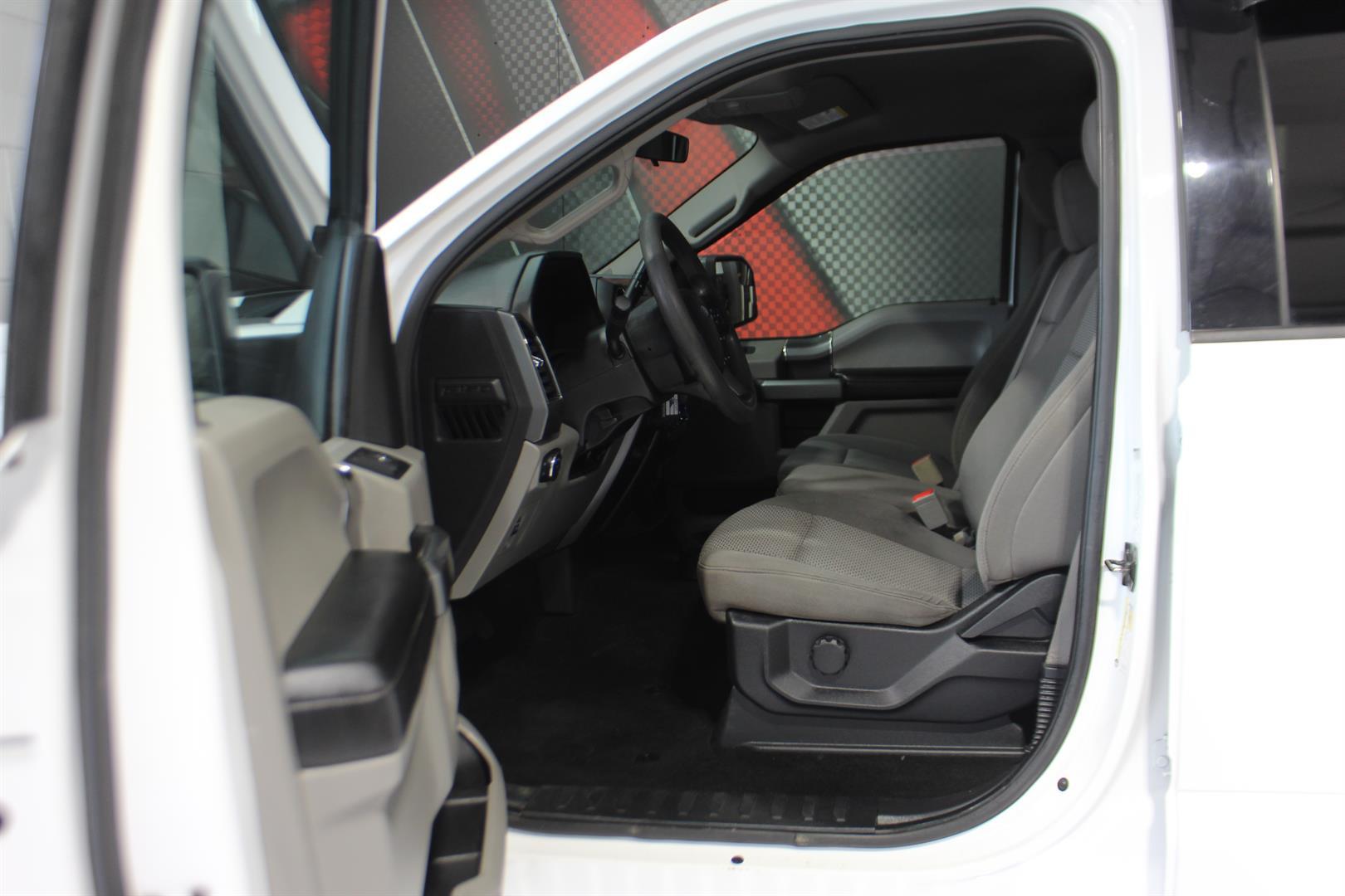 Ford F-150 2018 - Image 8