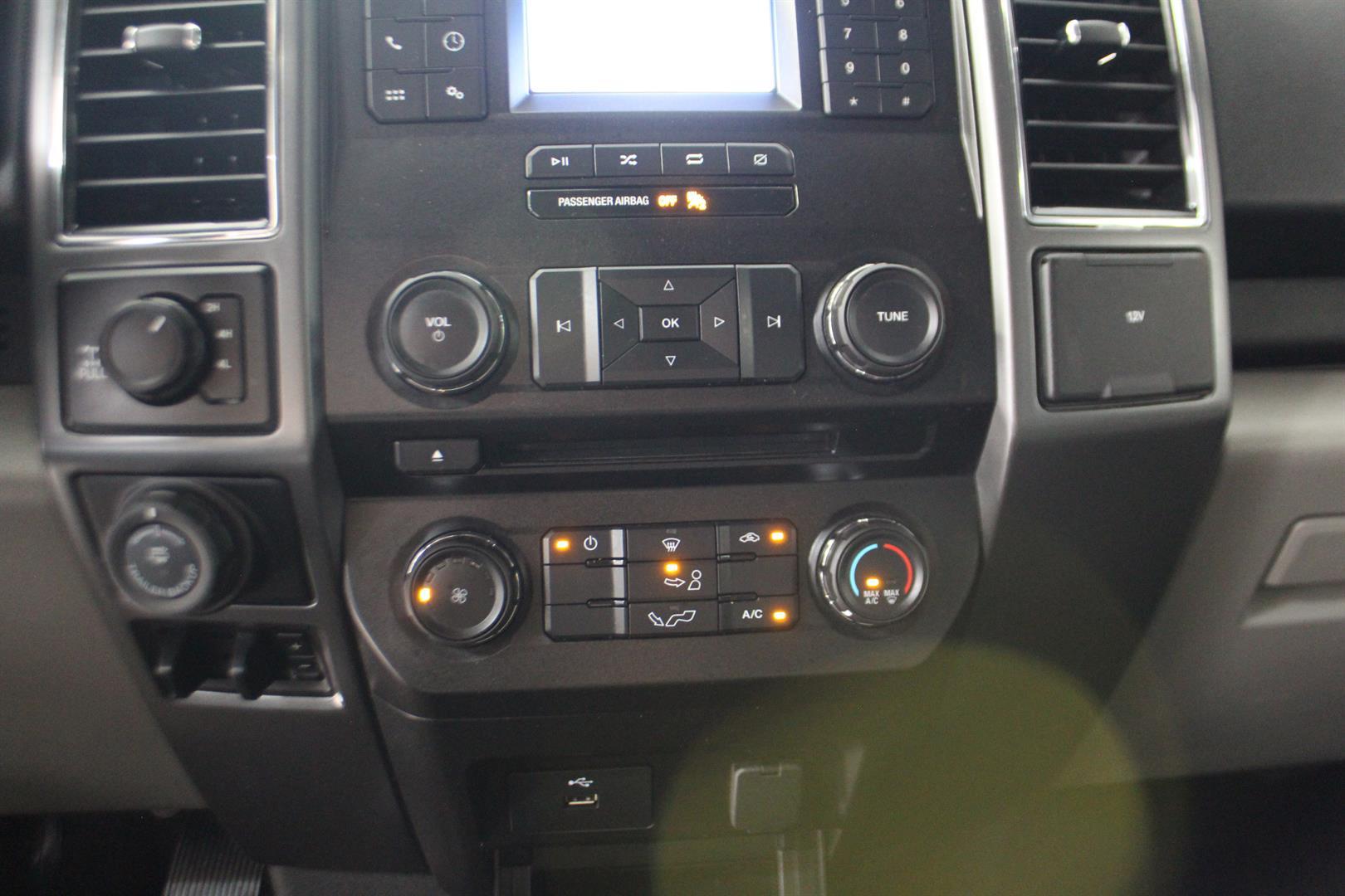 Ford F-150 2018 - Image 19