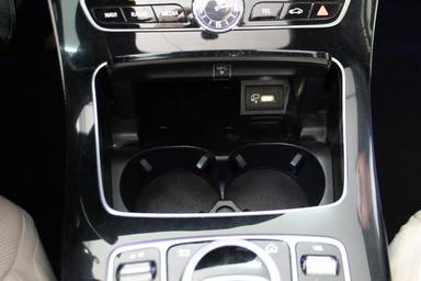 Mercedes-benz E-Class 2019 - Thumbnail 24