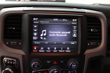 Ram 1500 Classic 2021 - Thumbnail 18