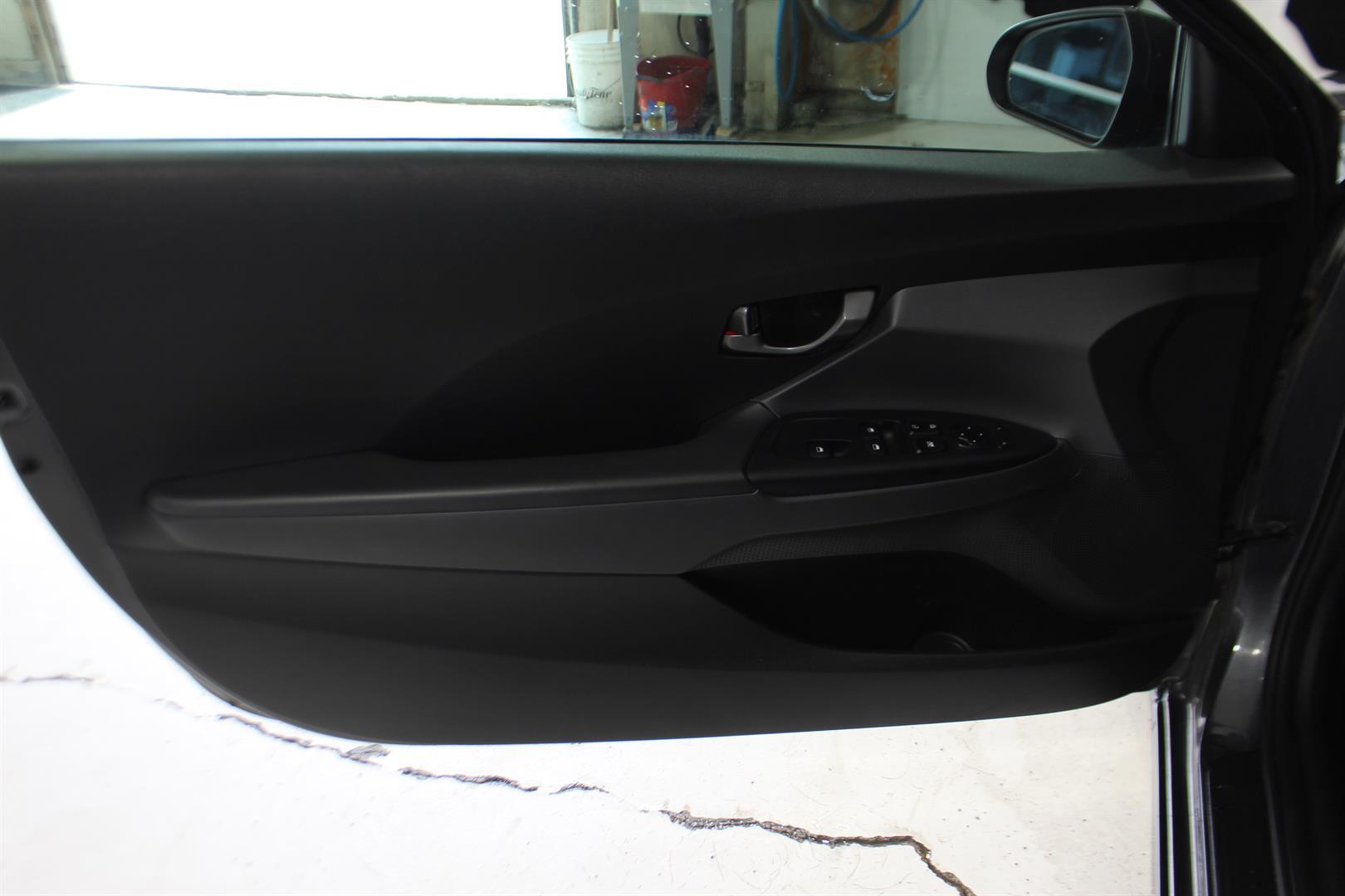 Hyundai Veloster 2020 - Image 10