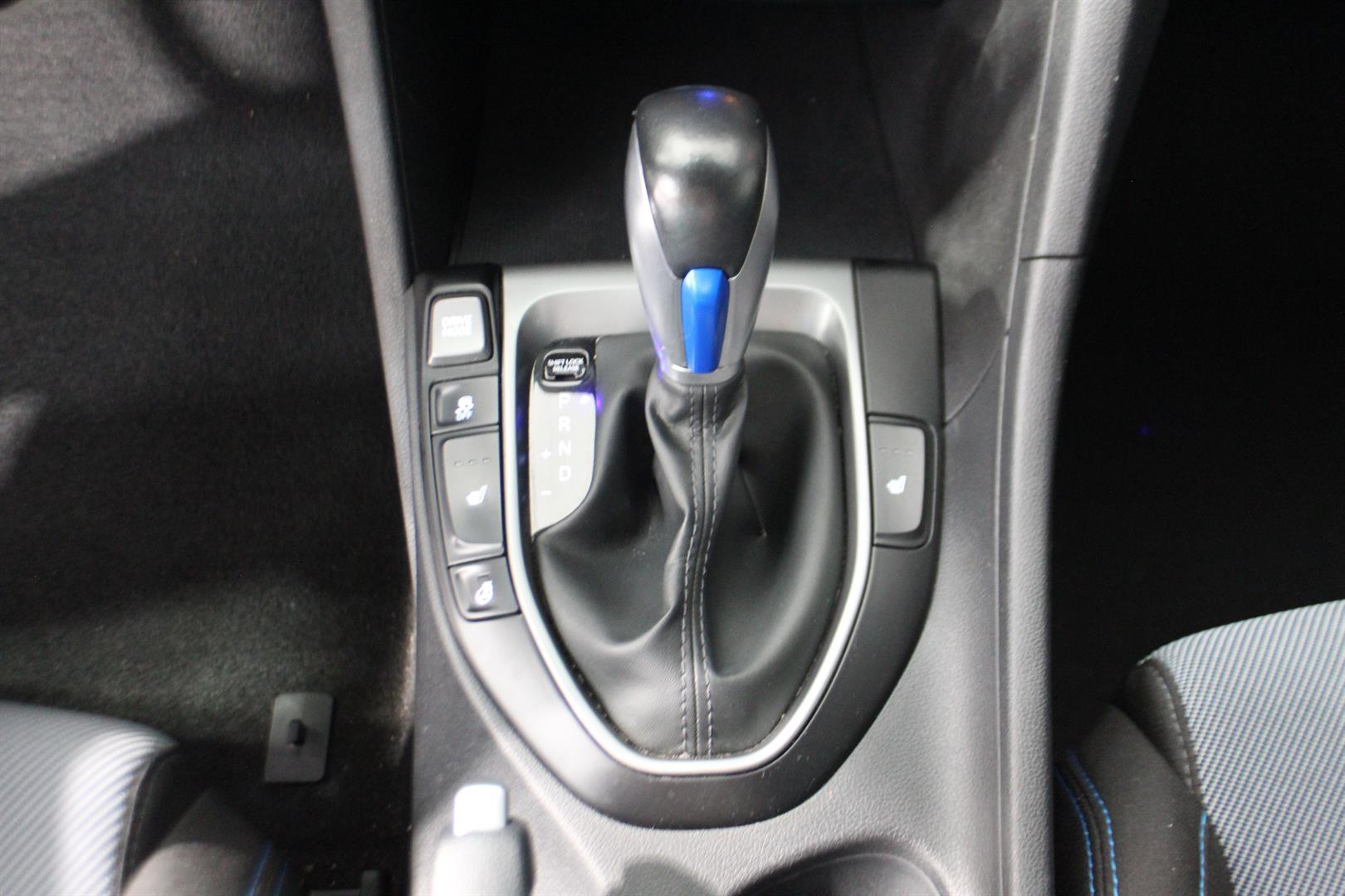 Hyundai Veloster 2020 - Image 21