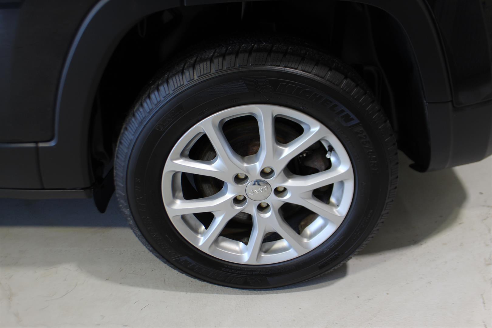 Jeep Cherokee 2017 - Image 8