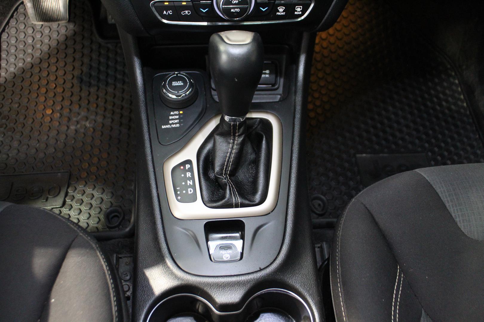 Jeep Cherokee 2017 - Image 27