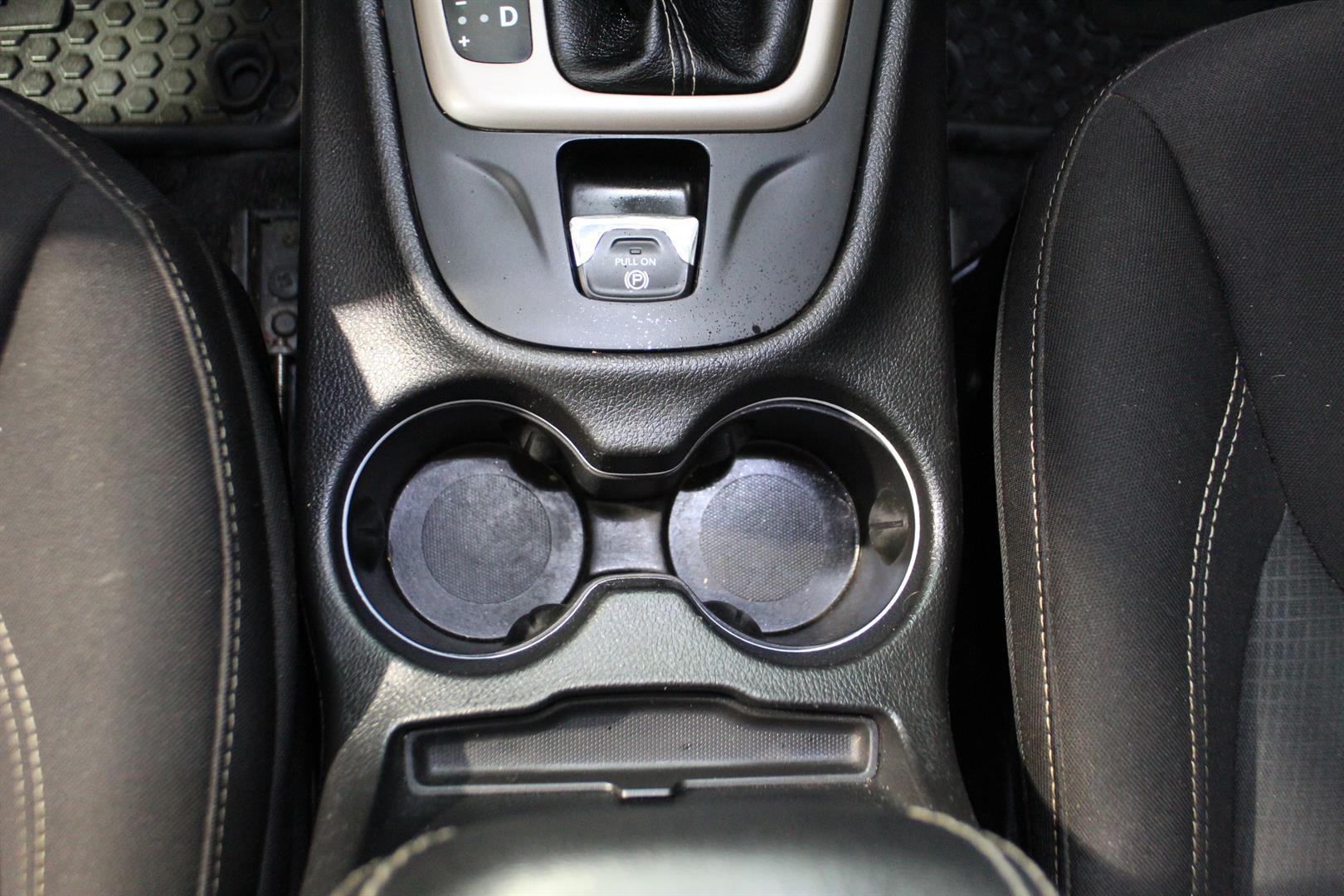 Jeep Cherokee 2017 - Image 28