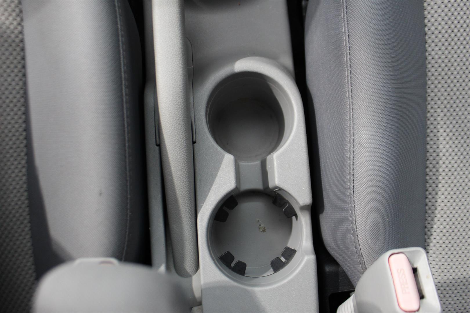 Hyundai Accent 2010 - Image 19