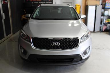 Kia Sorento 2017 - Thumbnail 4