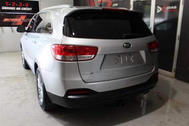 Kia Sorento 2017 - Thumbnail 7