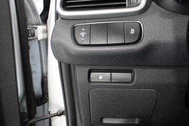 Kia Sorento 2017 - Thumbnail 11