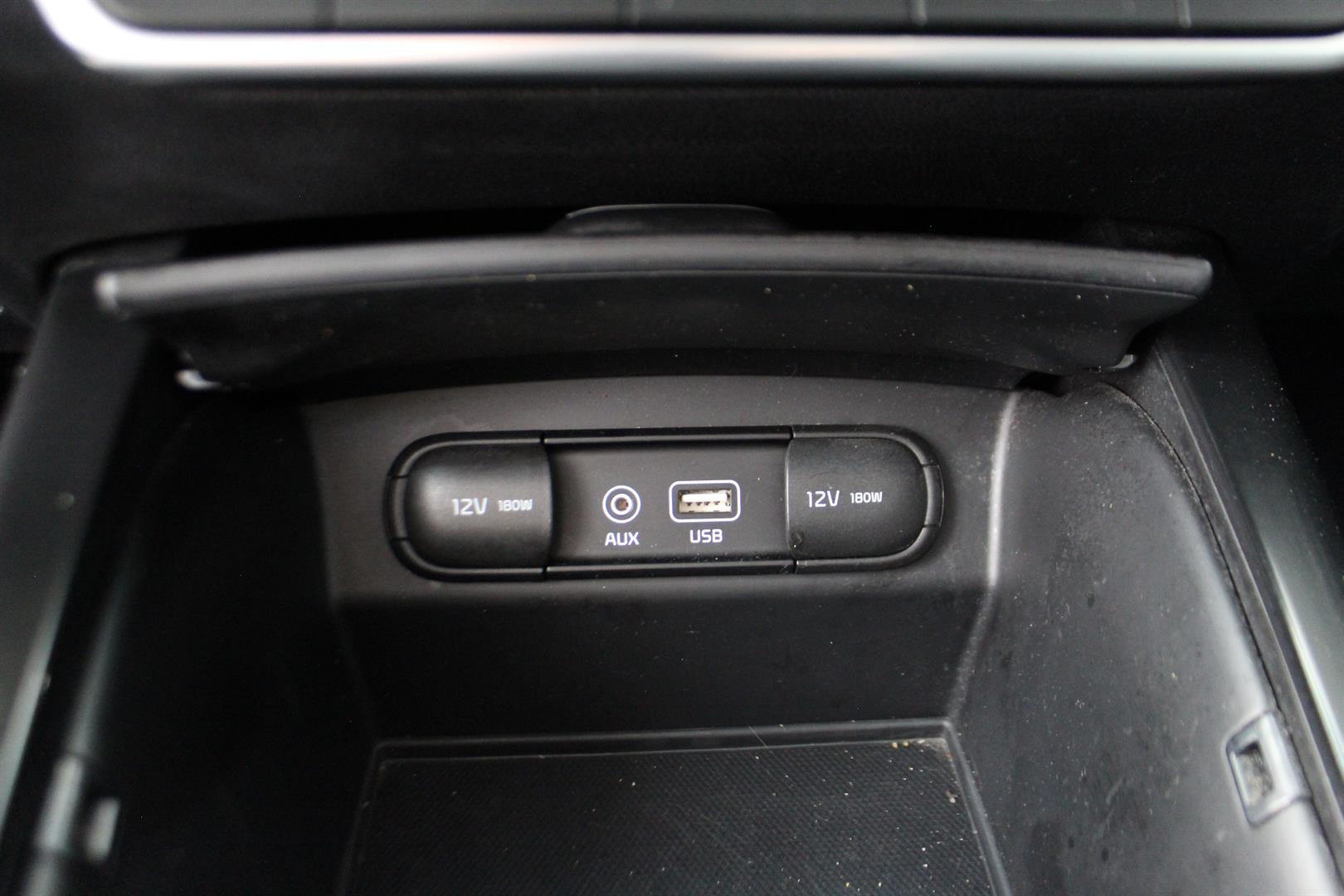 Kia Sorento 2017 - Image 20