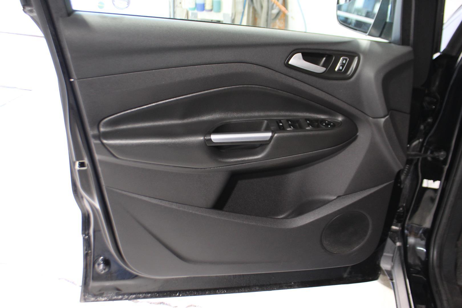 Ford Escape 2016 - Image 10