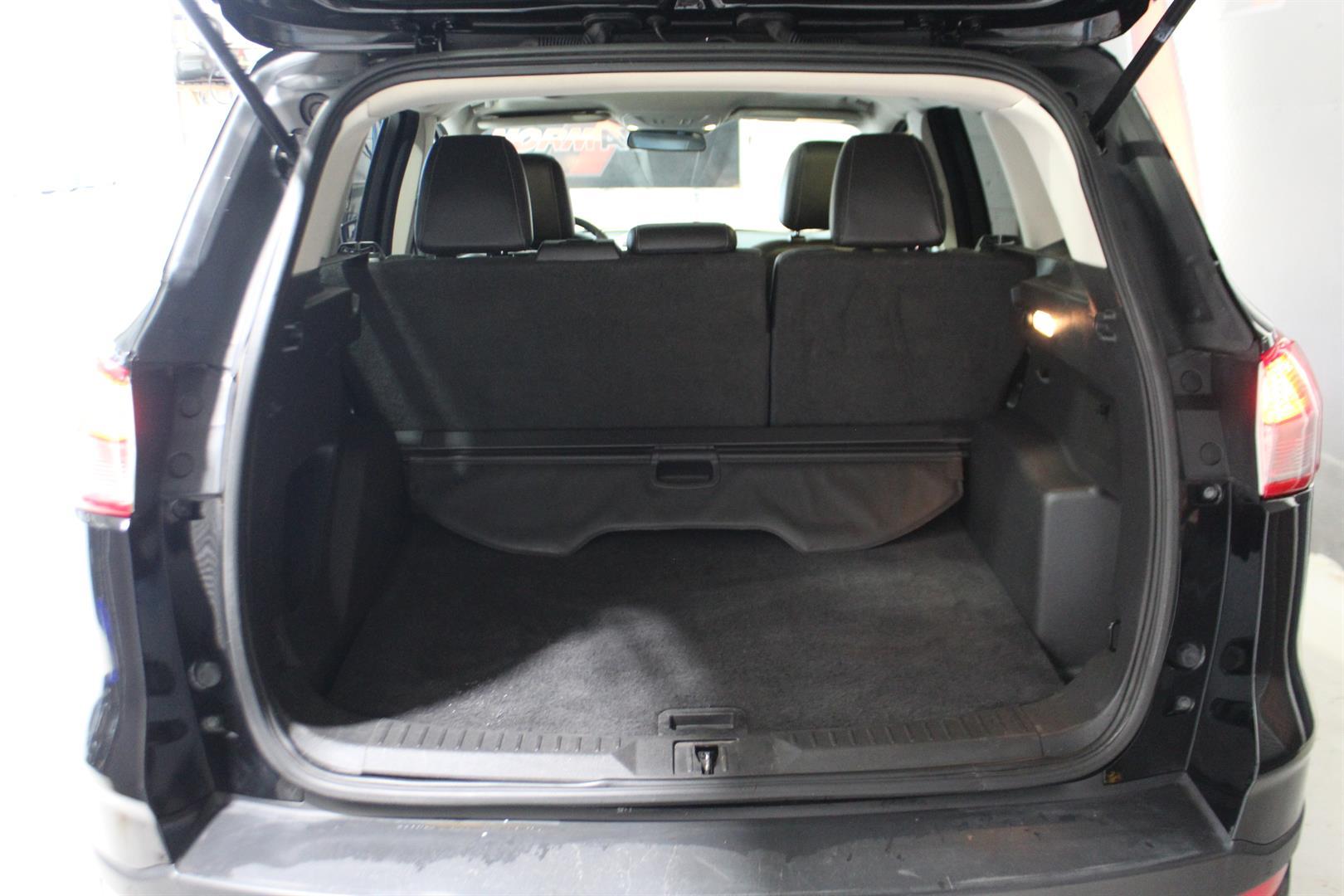 Ford Escape 2016 - Image 30