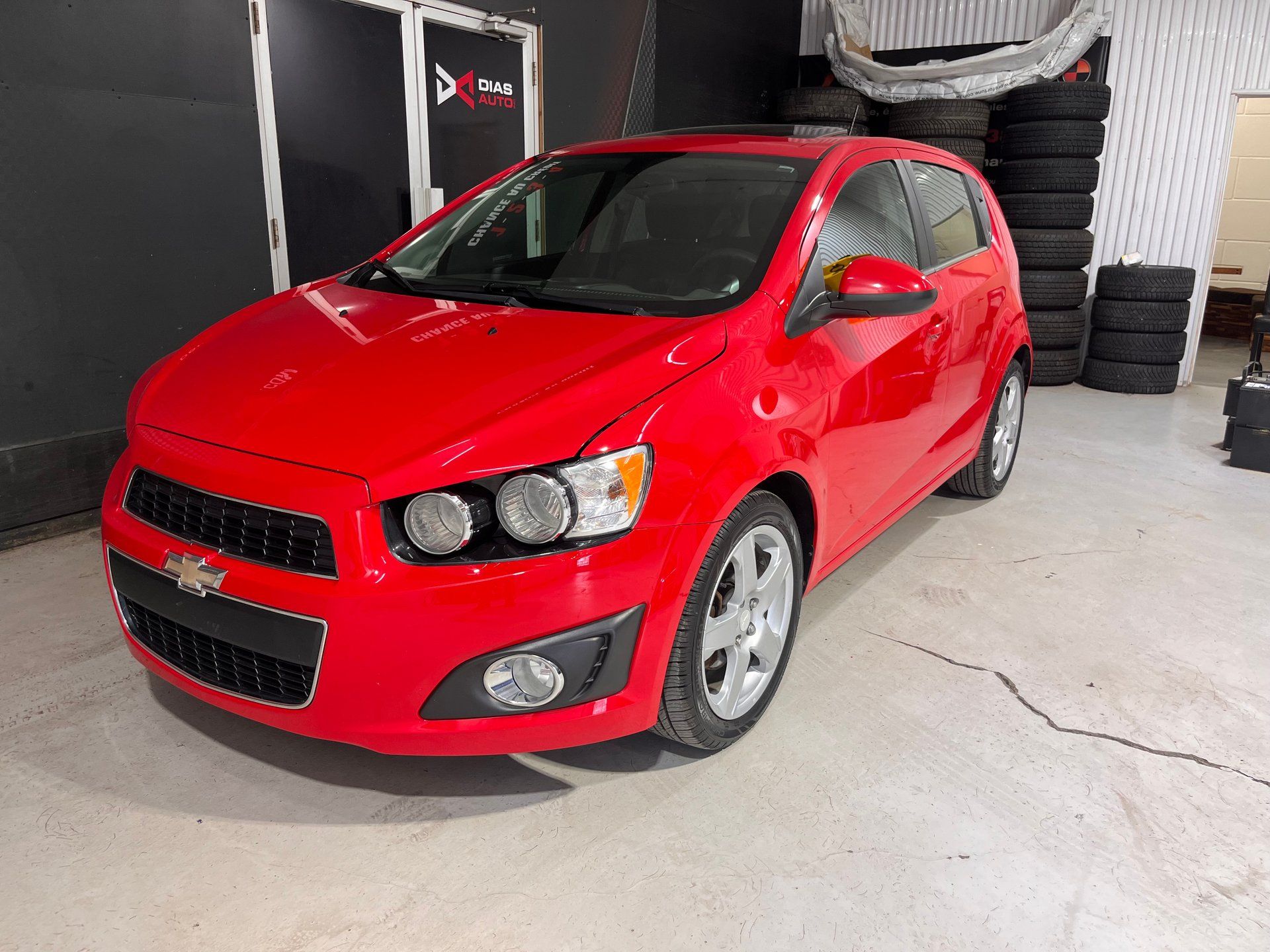 Chevrolet Sonic 2016 - Thumbnail 2