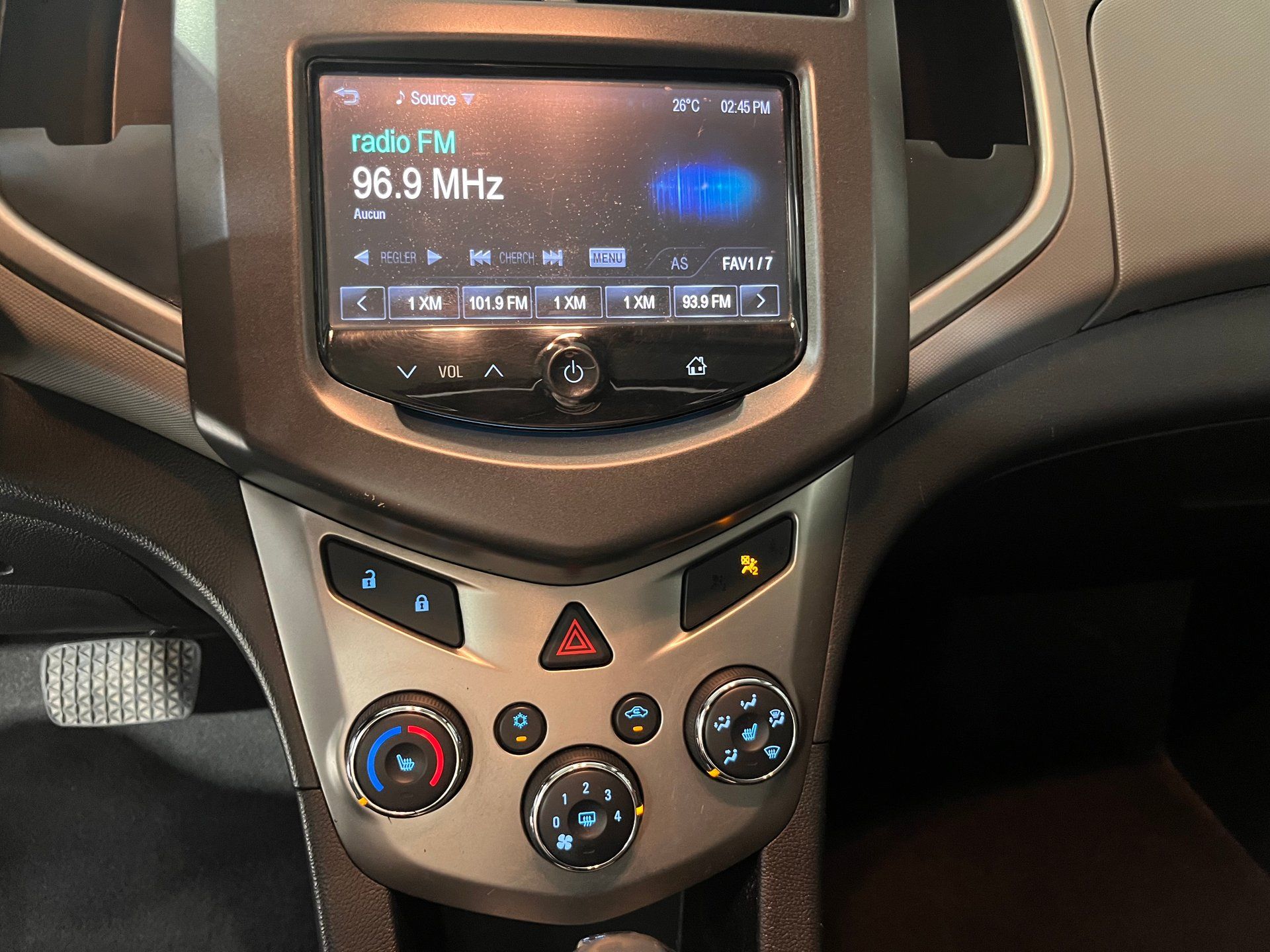 Chevrolet Sonic 2016 - Thumbnail 13