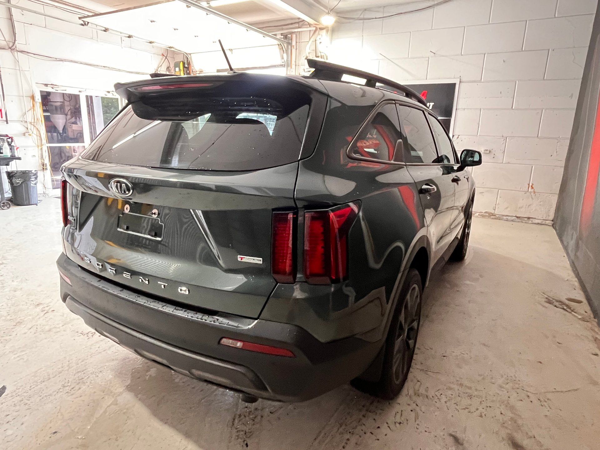 Kia Sorento 2021 - Thumbnail 9