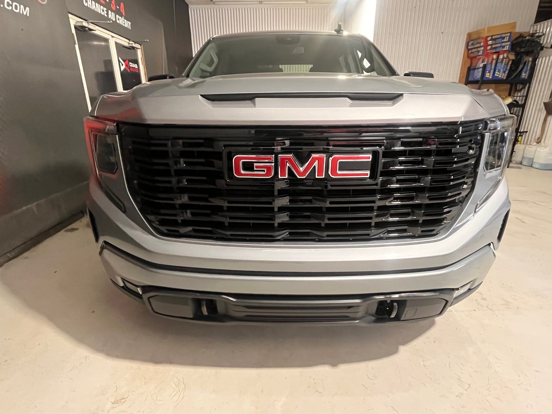 GMC Sierra 1500 2023 - Thumbnail 7