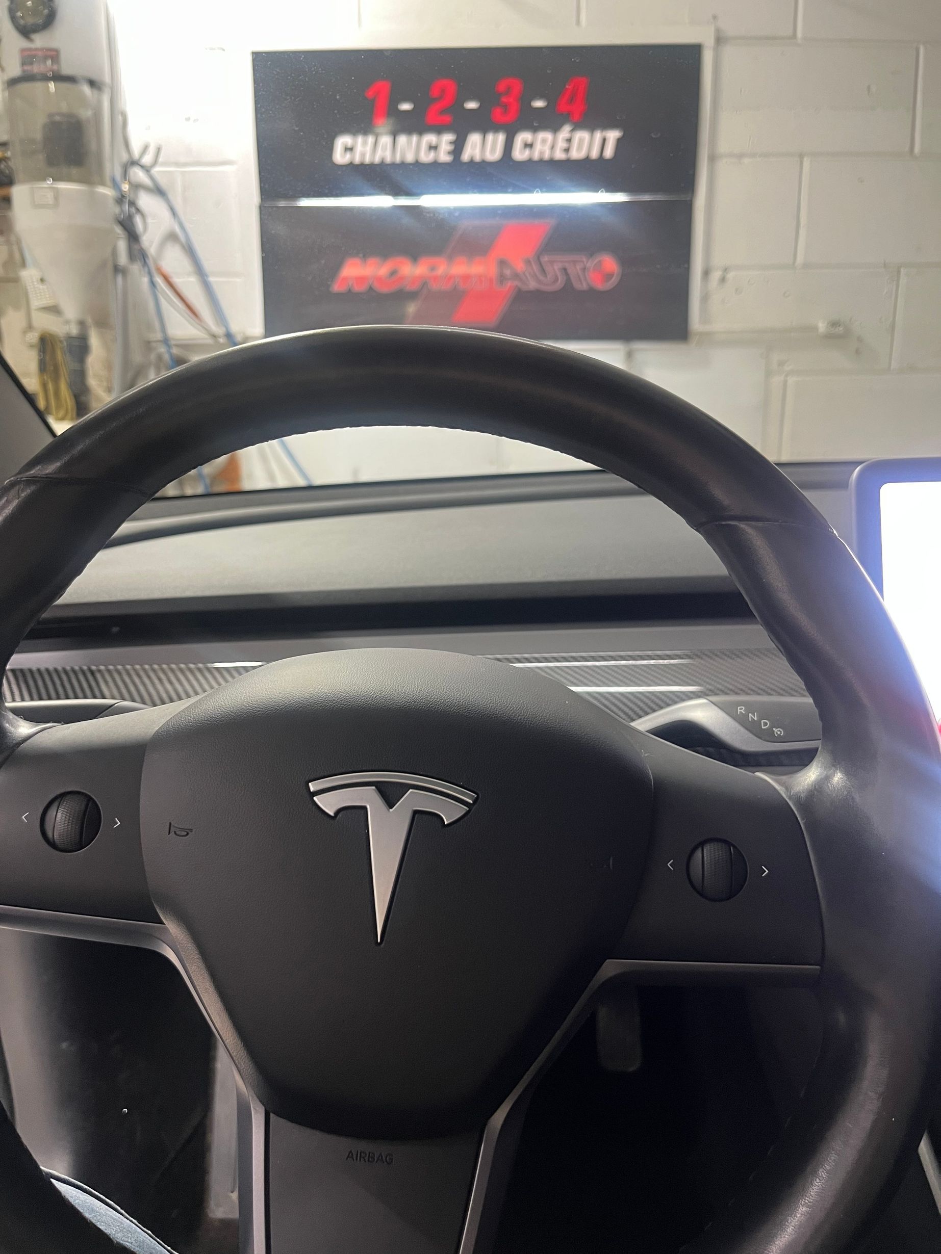 Tesla Model 3 2019 - Thumbnail 17