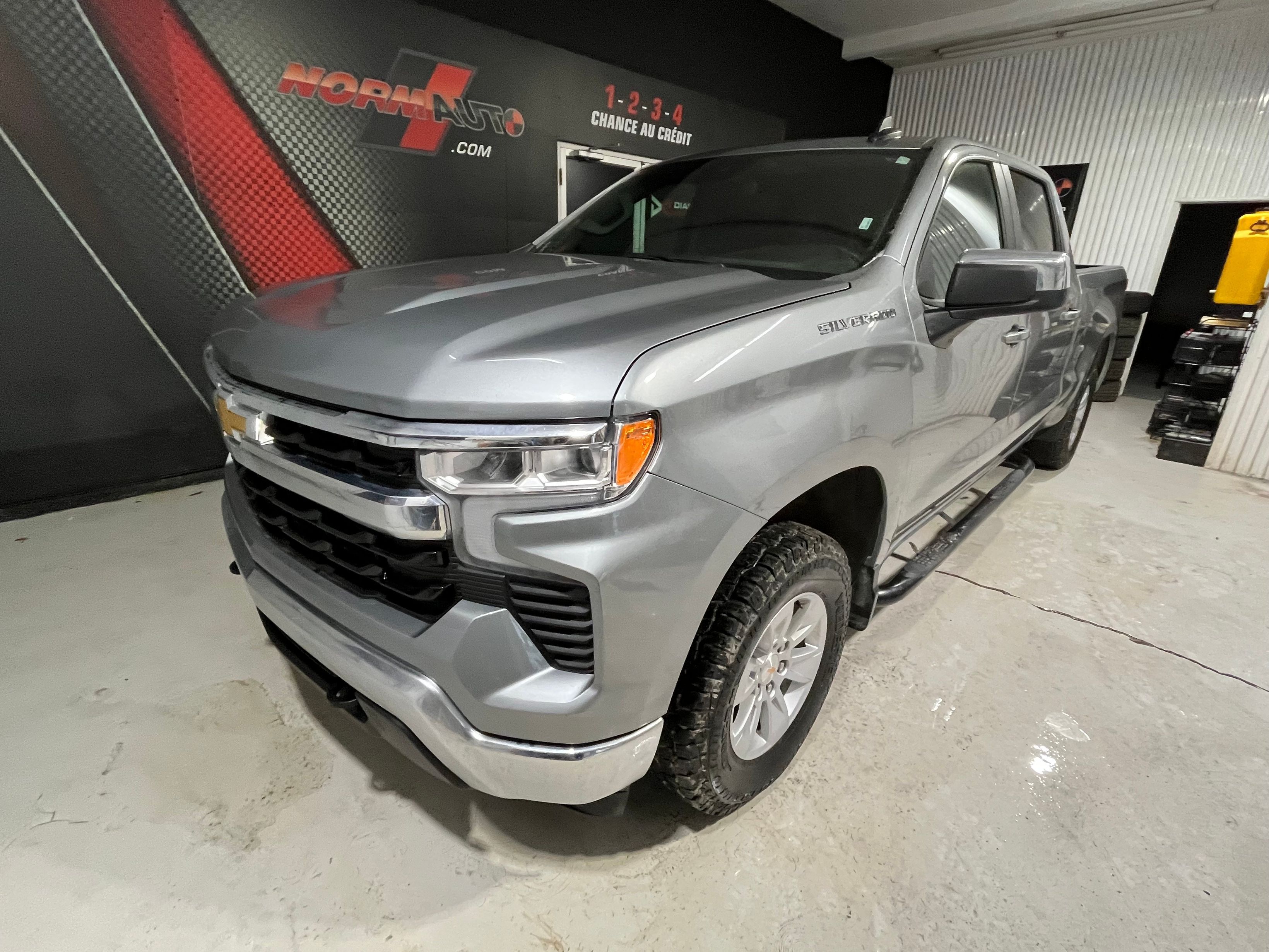 Chevrolet Silverado 1500 2025 - Thumbnail 10