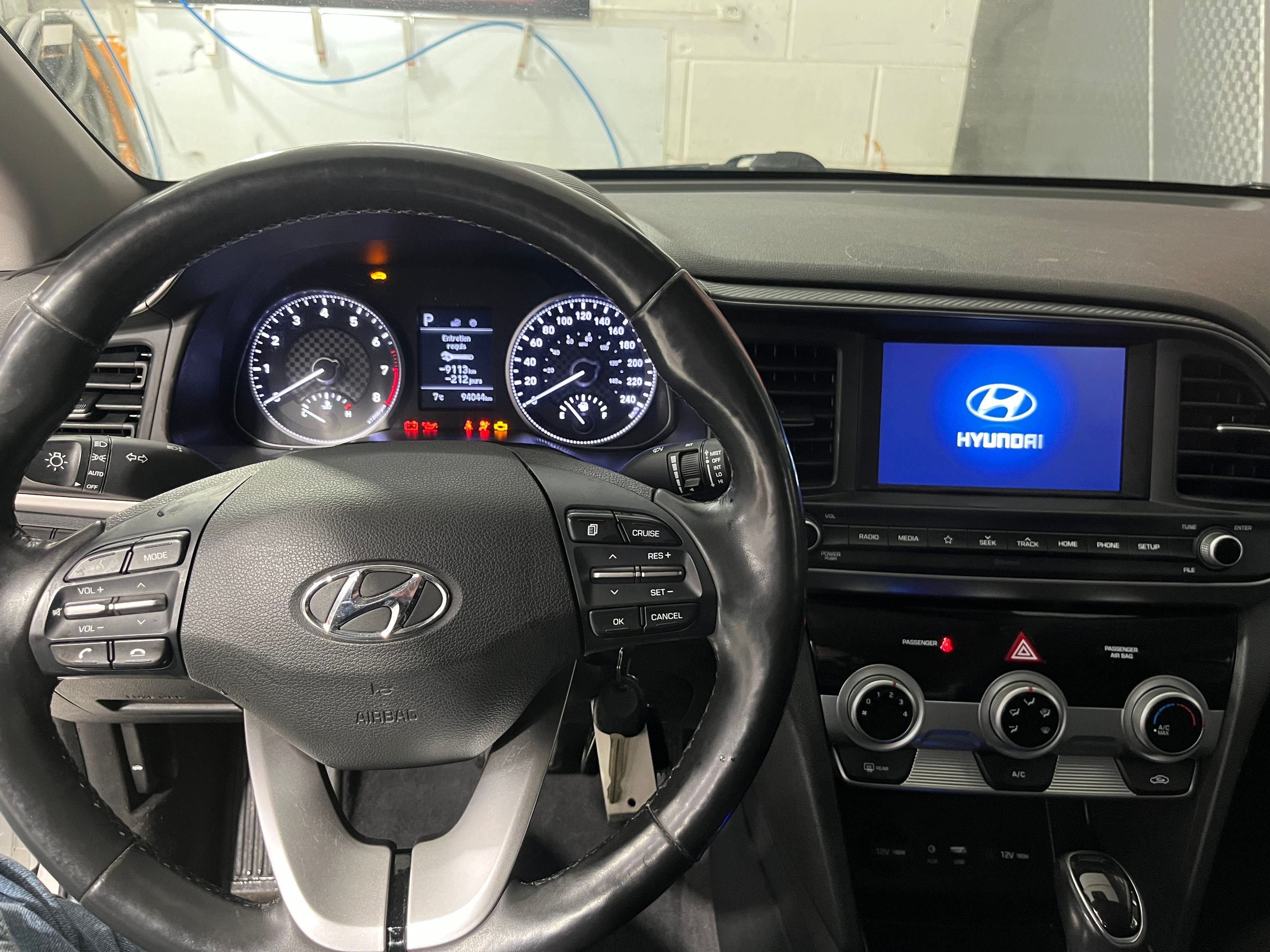 Hyundai Elantra 2020 - Thumbnail 14