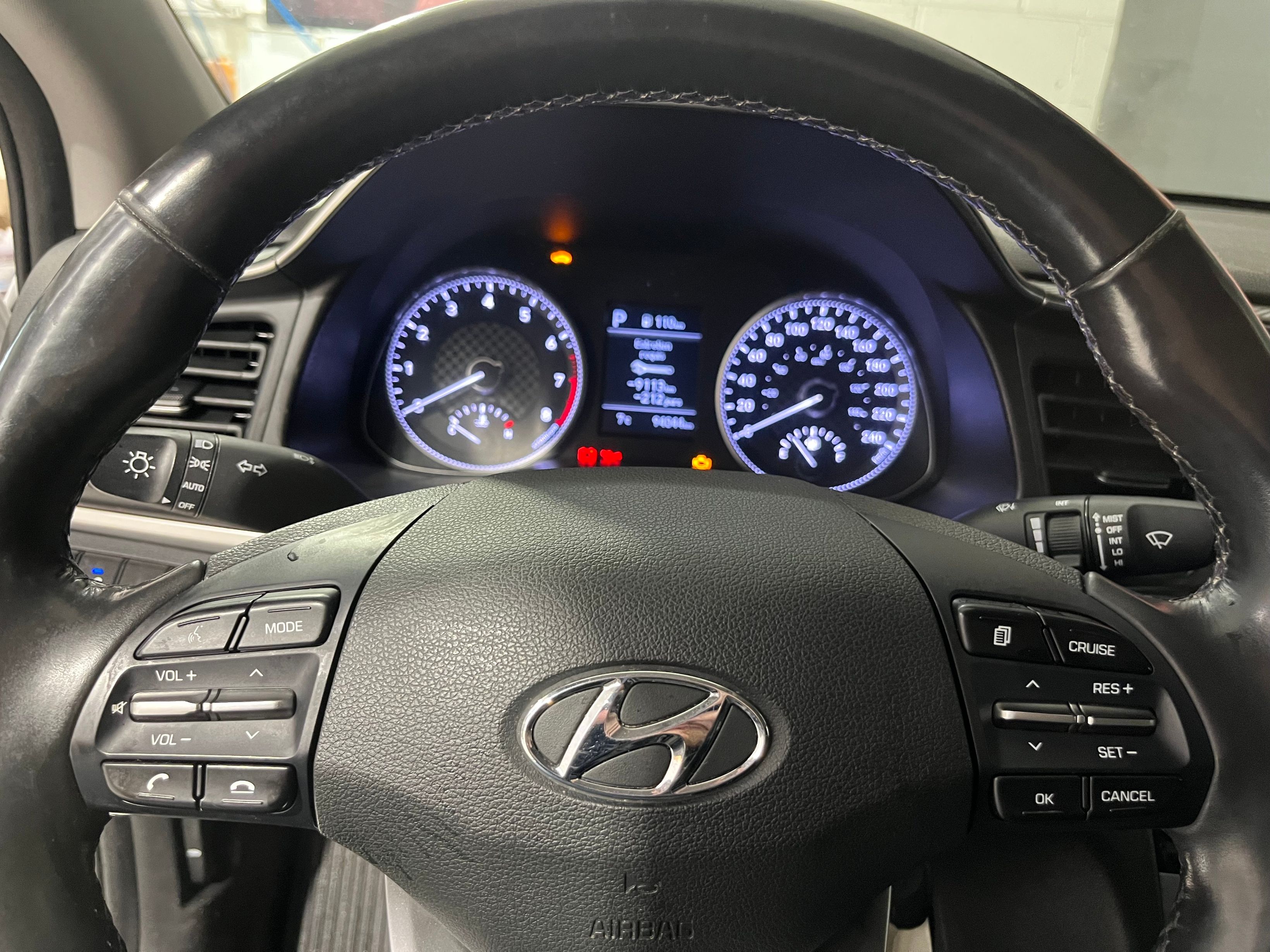Hyundai Elantra 2020 - Thumbnail 15