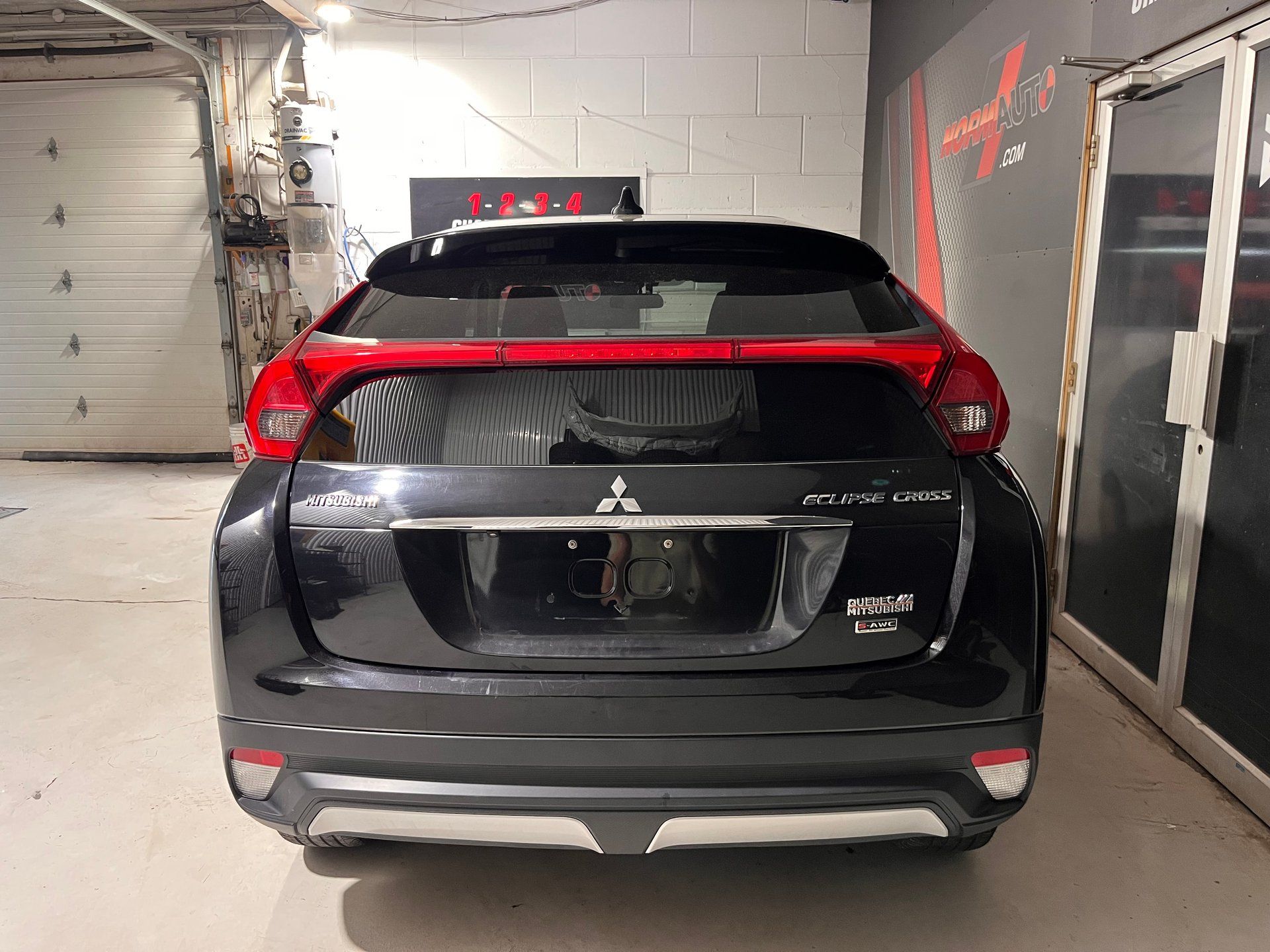 Mitsubishi Eclipse Cross 2018 - Thumbnail 7