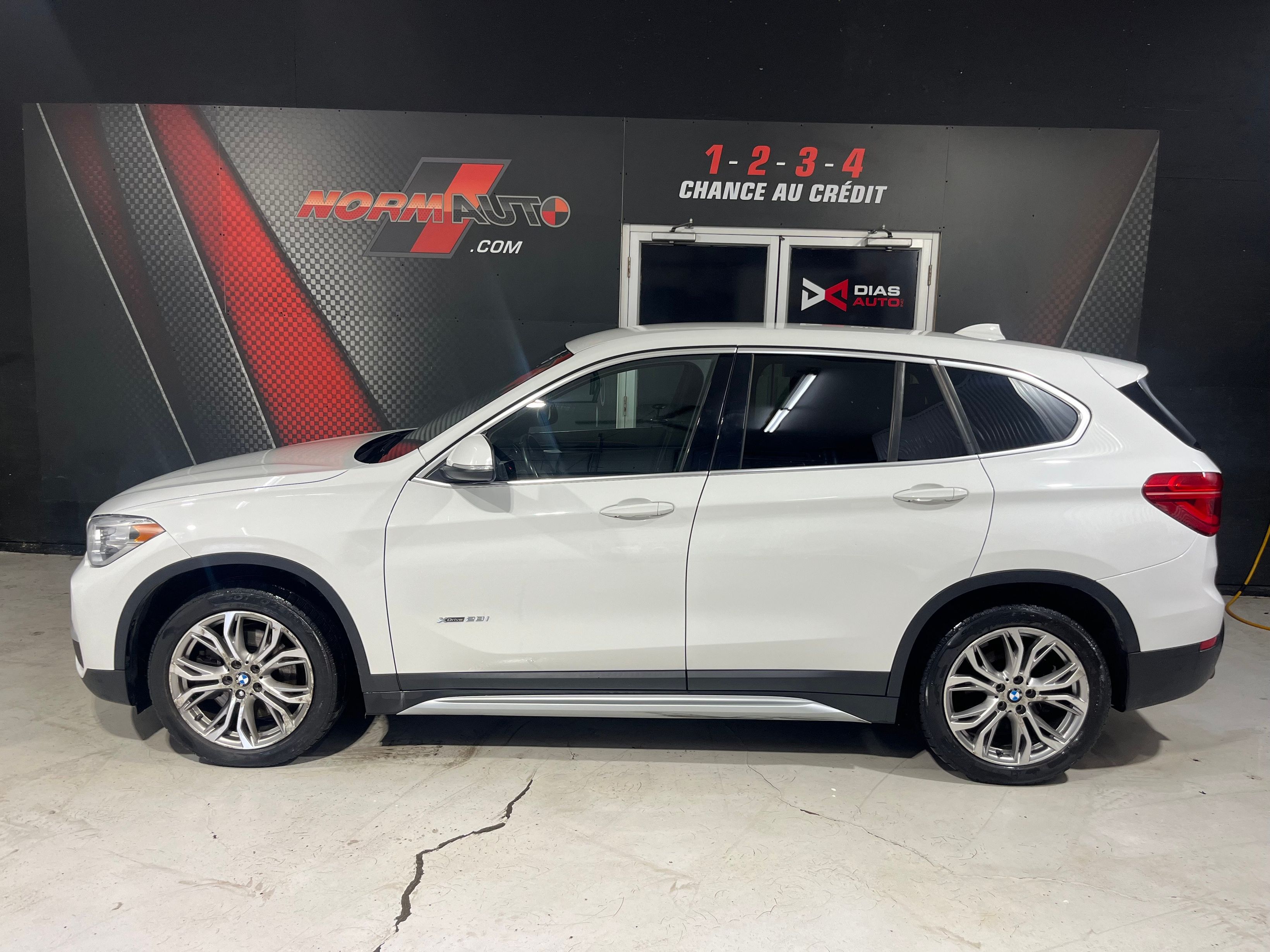 BMW X1 2018 - Thumbnail 1