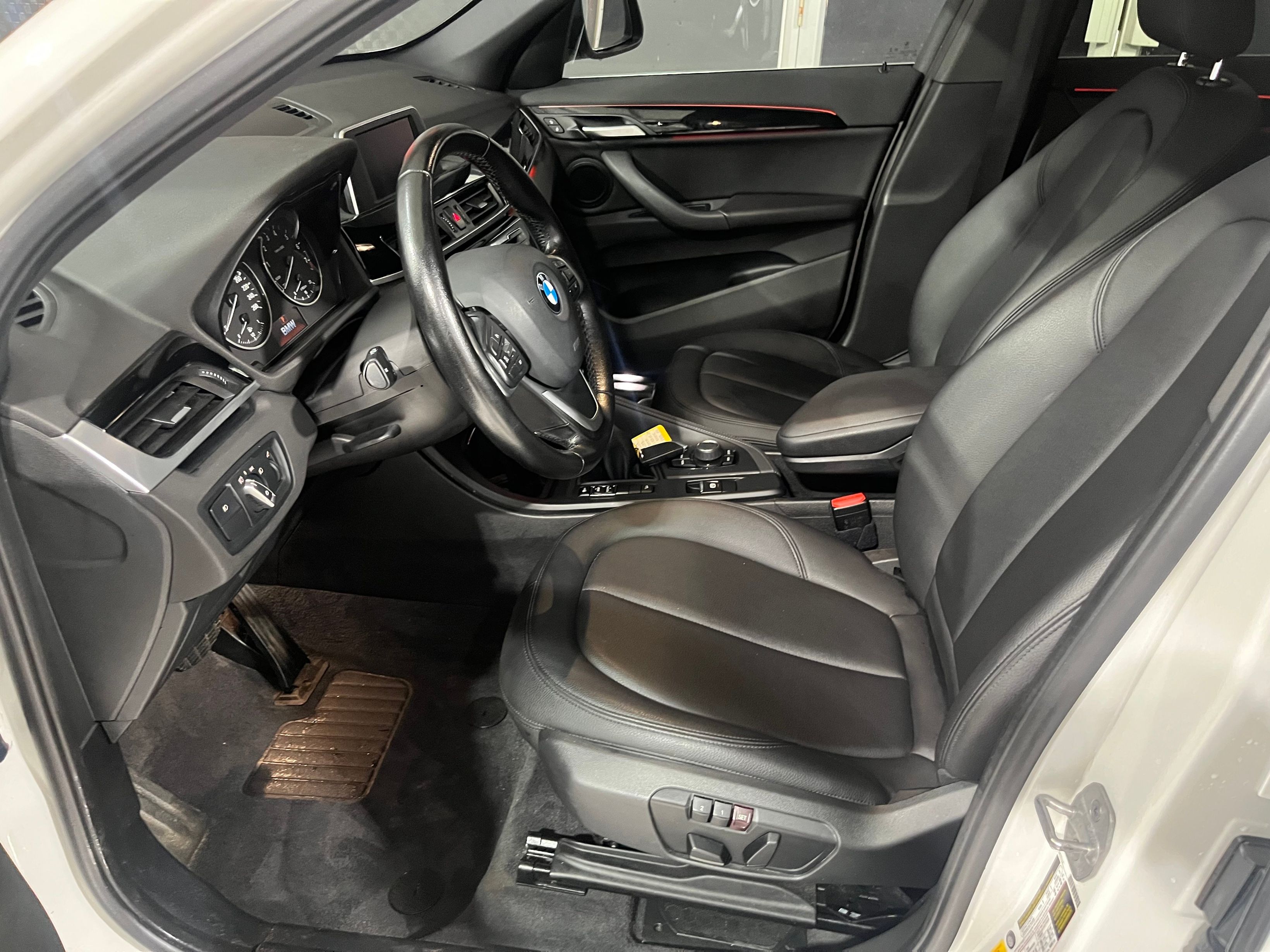 BMW X1 2018 - Thumbnail 9