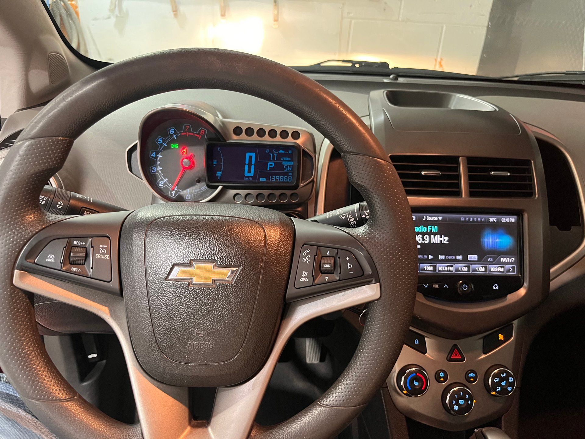 Chevrolet Sonic 2016 - Image 12