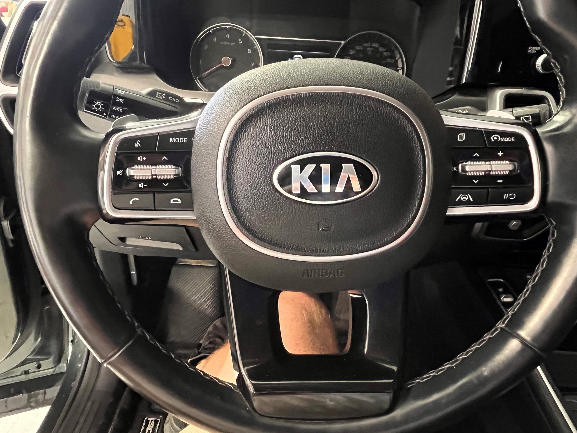 Kia Sorento 2021 - Image 19