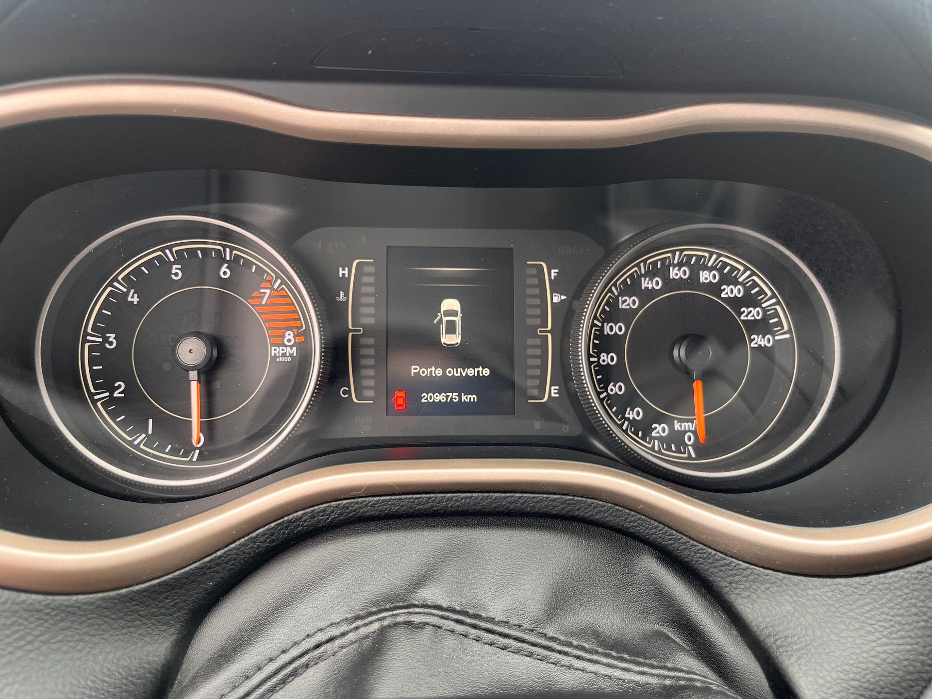 Jeep Cherokee 2016 - Image 12
