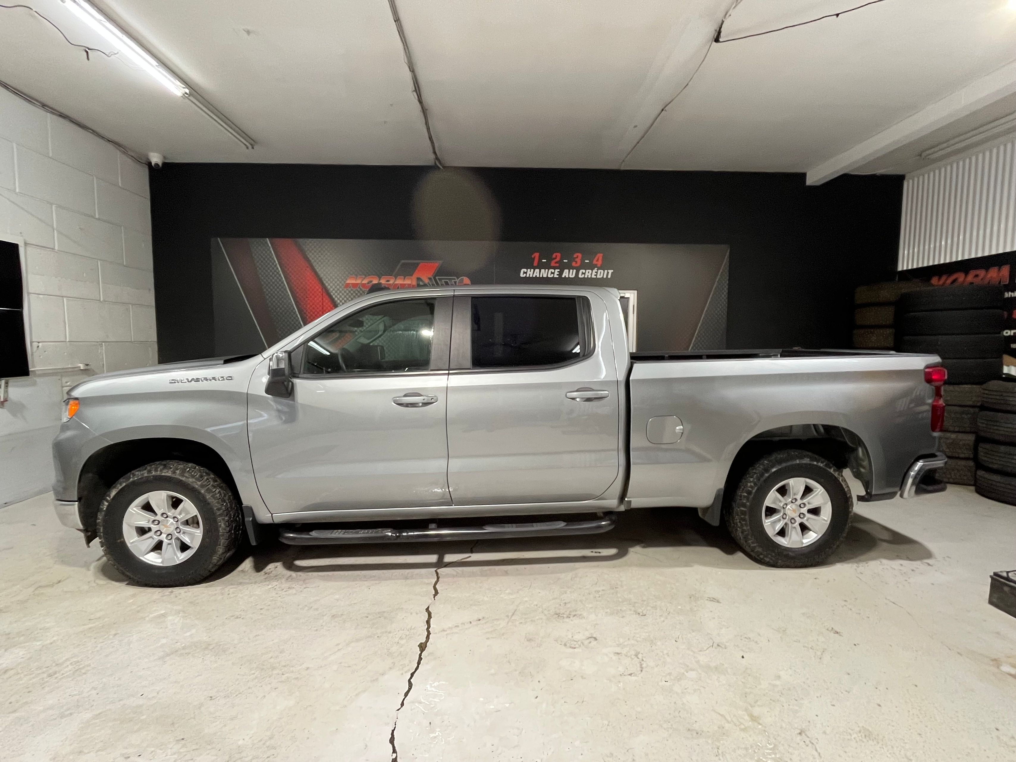 Chevrolet Silverado 1500 2025 - Image 1