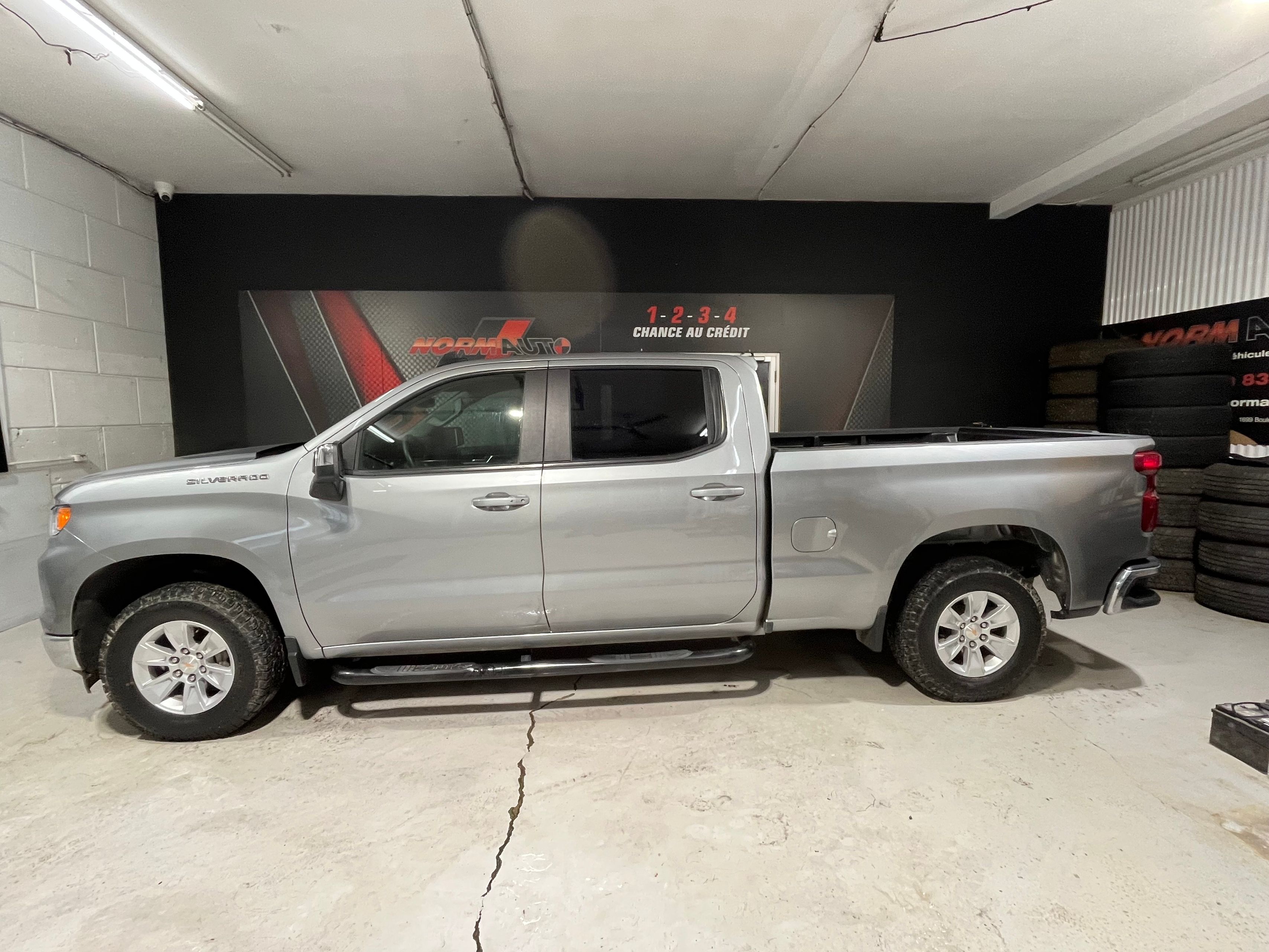 Chevrolet Silverado 1500 2025 - Image 2