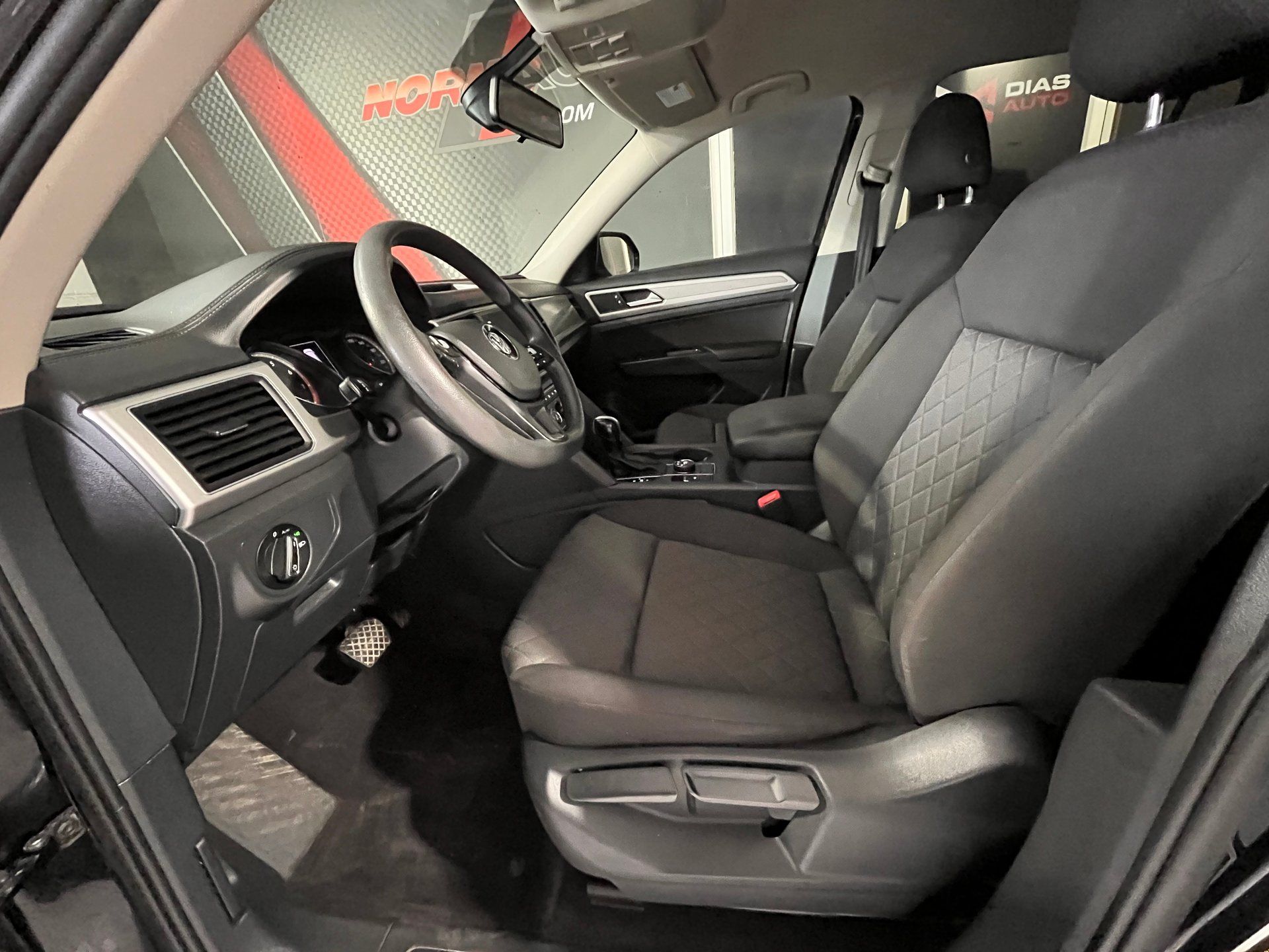Volkswagen Atlas 2018 - Image 12