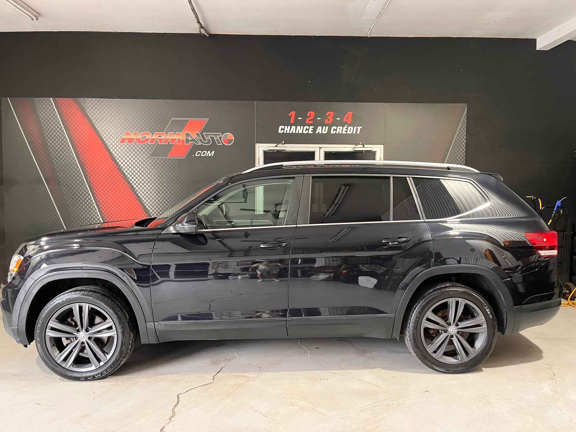 Volkswagen Atlas 2018 - Image 1