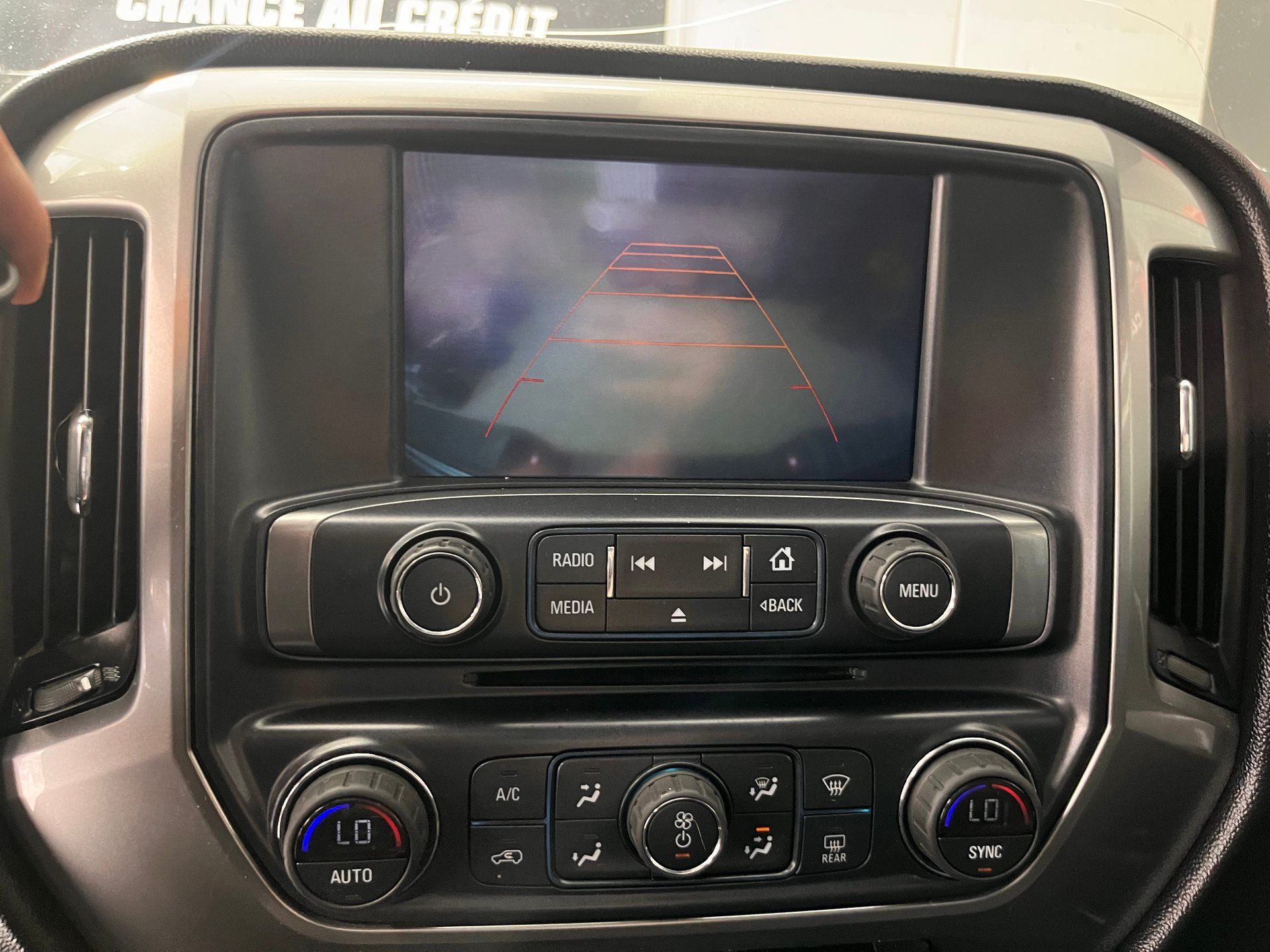 Chevrolet Silverado 1500 2016 - Image 18