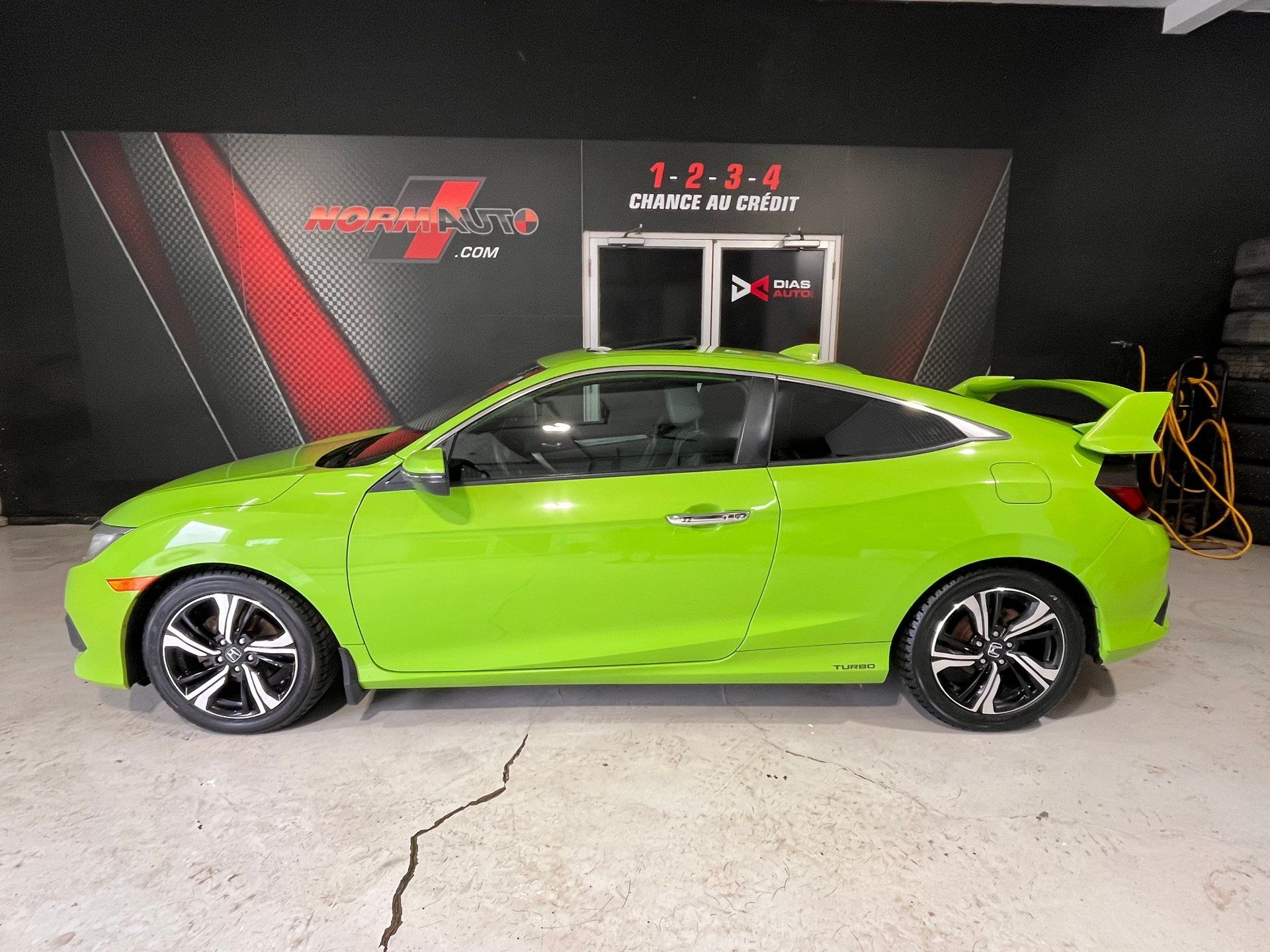 Honda Civic 2017 - Image 1