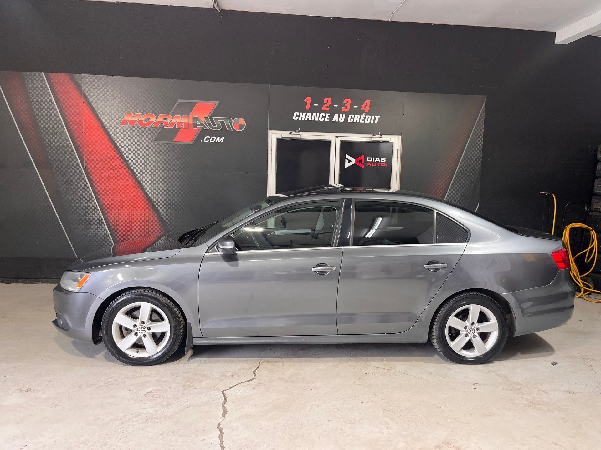 Volkswagen Jetta 2013 - Image 1
