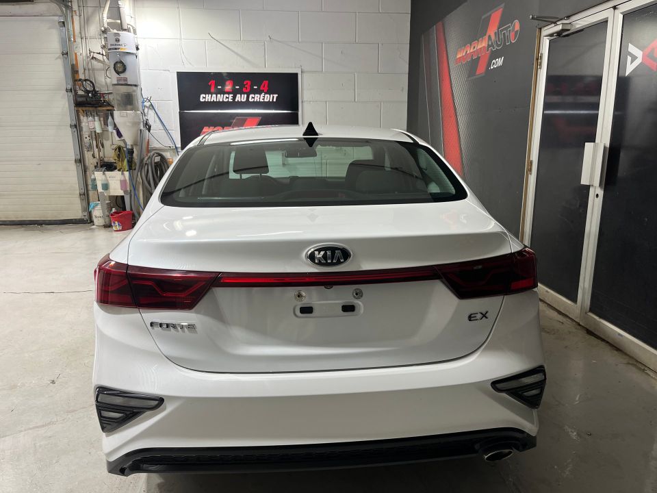 Kia Forte 2021 - Image 8