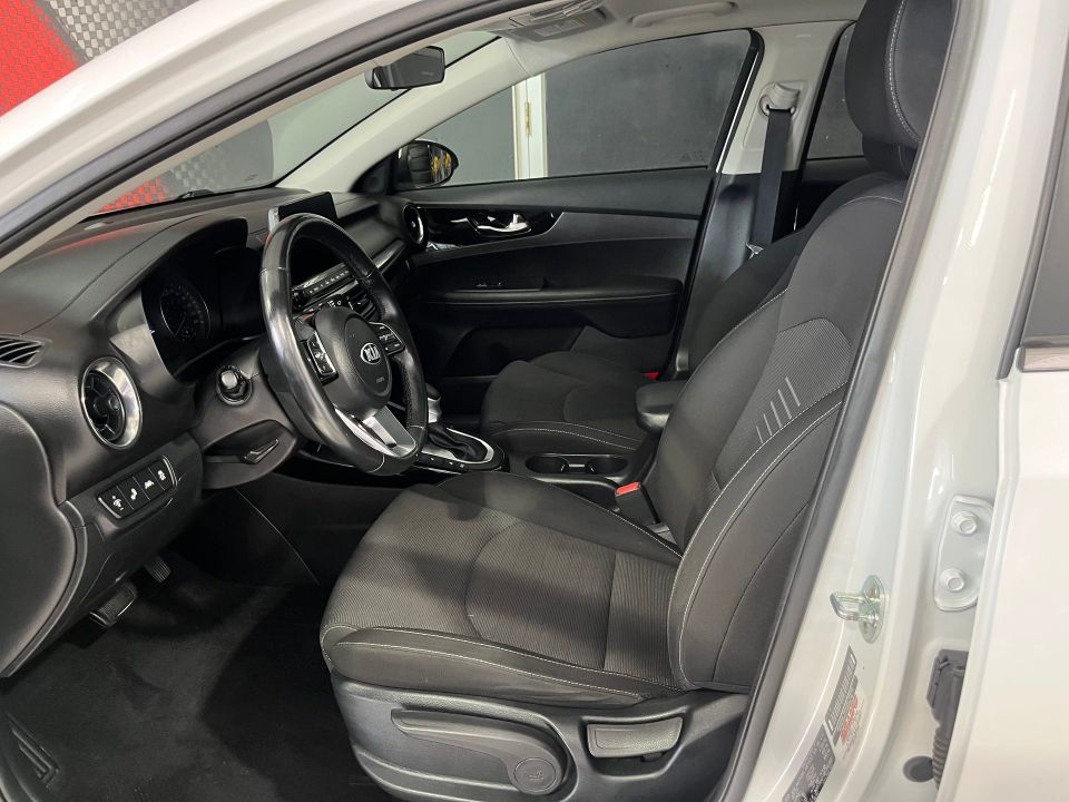 Kia Forte 2021 - Image 11