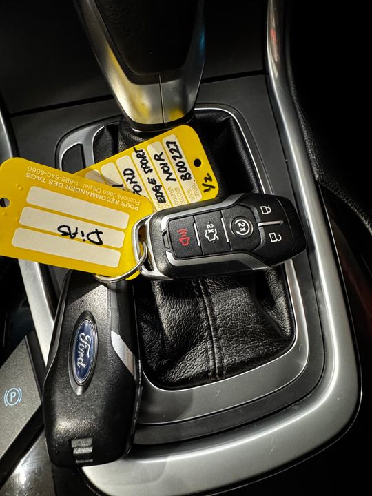 Ford Edge 2017 - Image 17