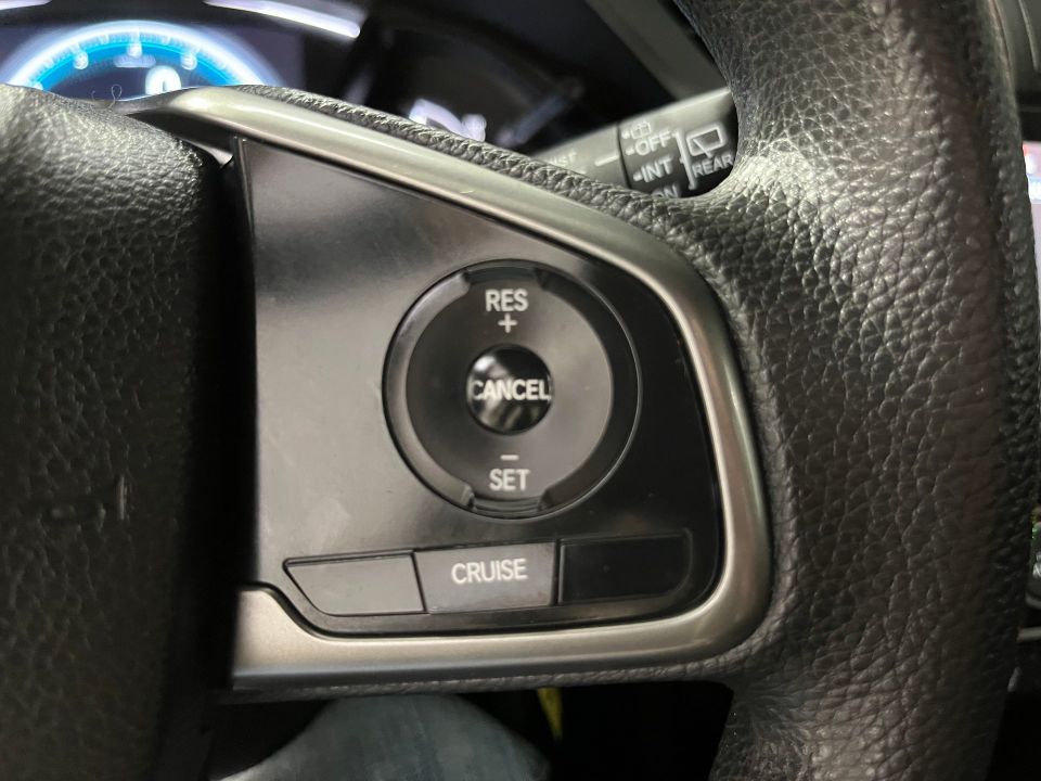 Honda Civic 2017 - Image 17